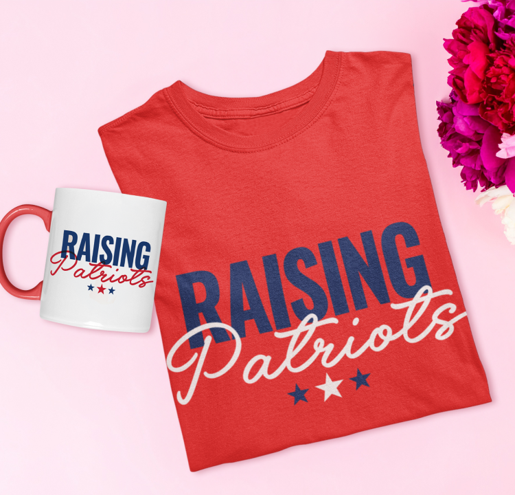 <p>CELEBRATE MOM</p>